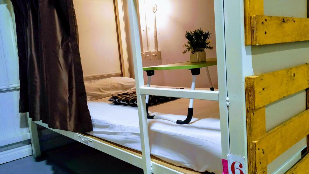 Get Inn Backpackers Kota Kinabalu Eksteriør bilde