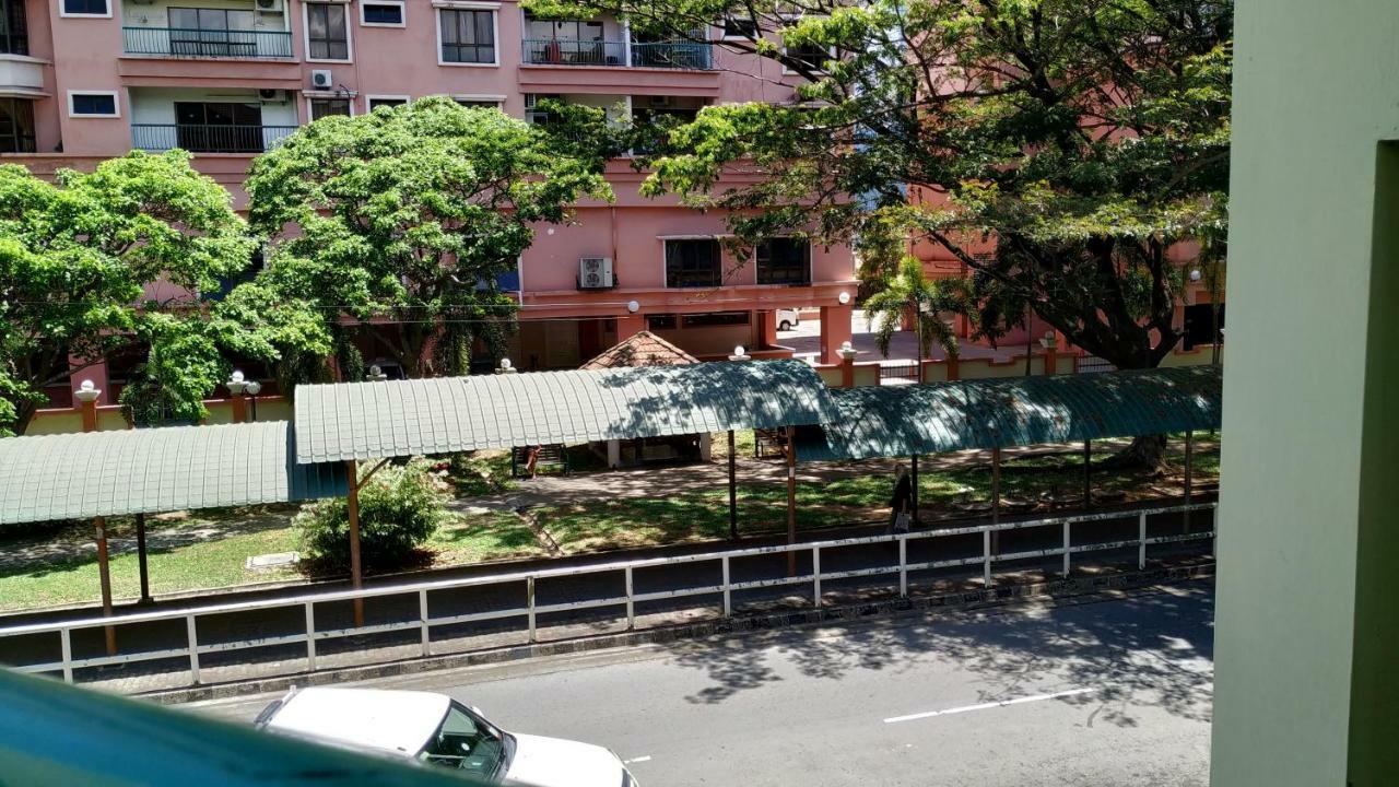 Get Inn Backpackers Kota Kinabalu Eksteriør bilde